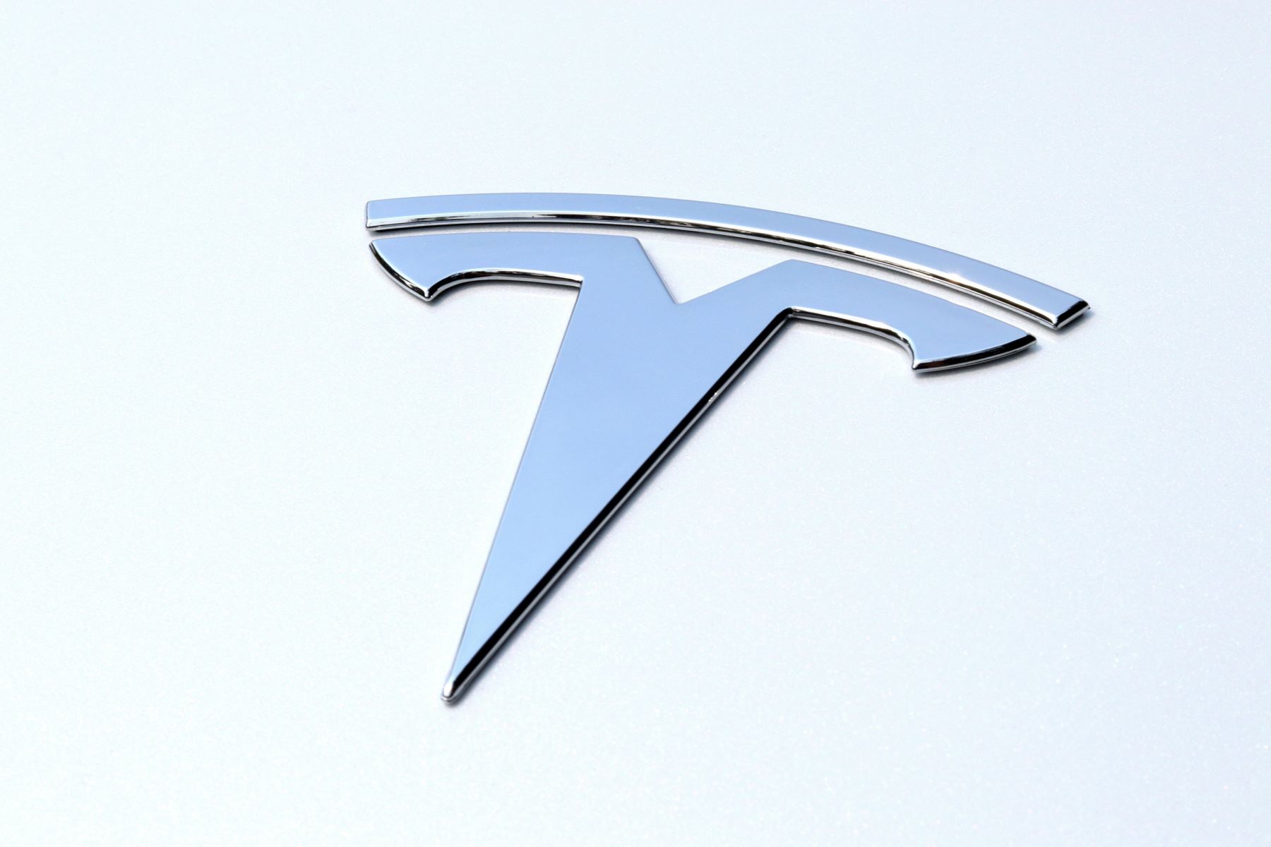 tesla logo