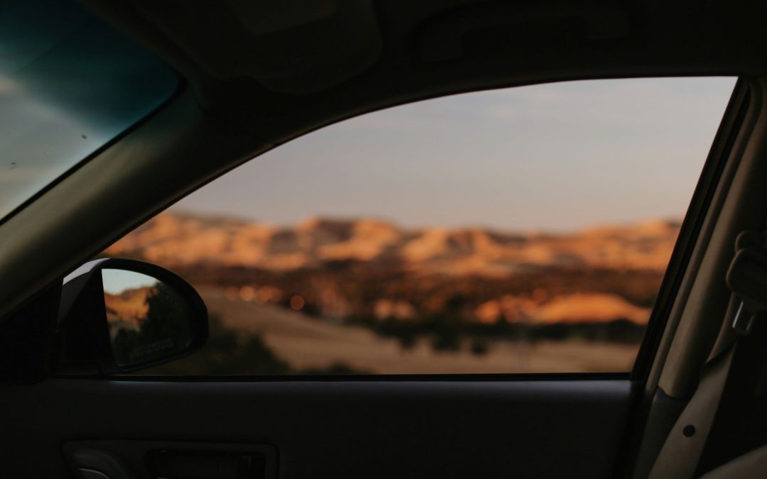 Why You Should Have Your Windows Tinted by a Professional vs. DIY